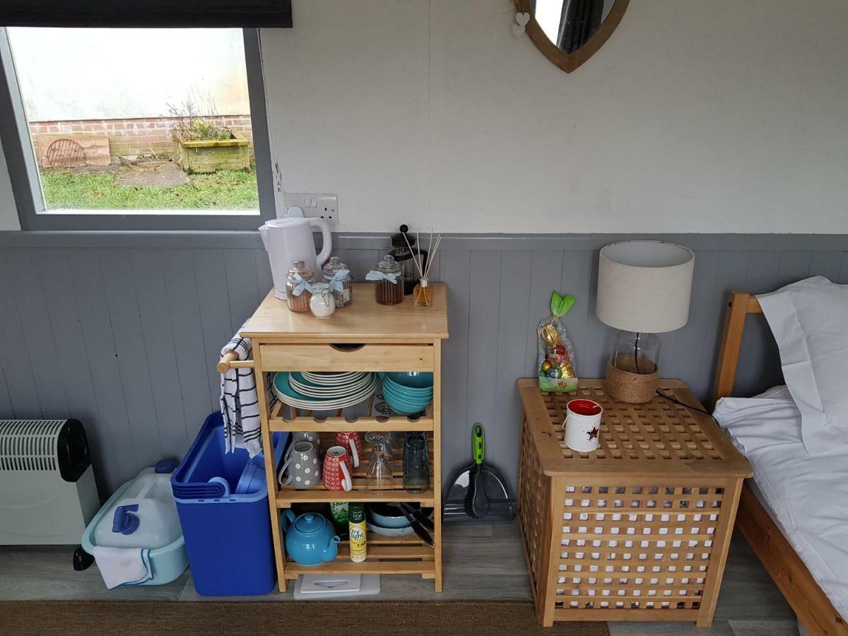 Acorn Camping And Caravan Park Llantwit Major Kültér fotó