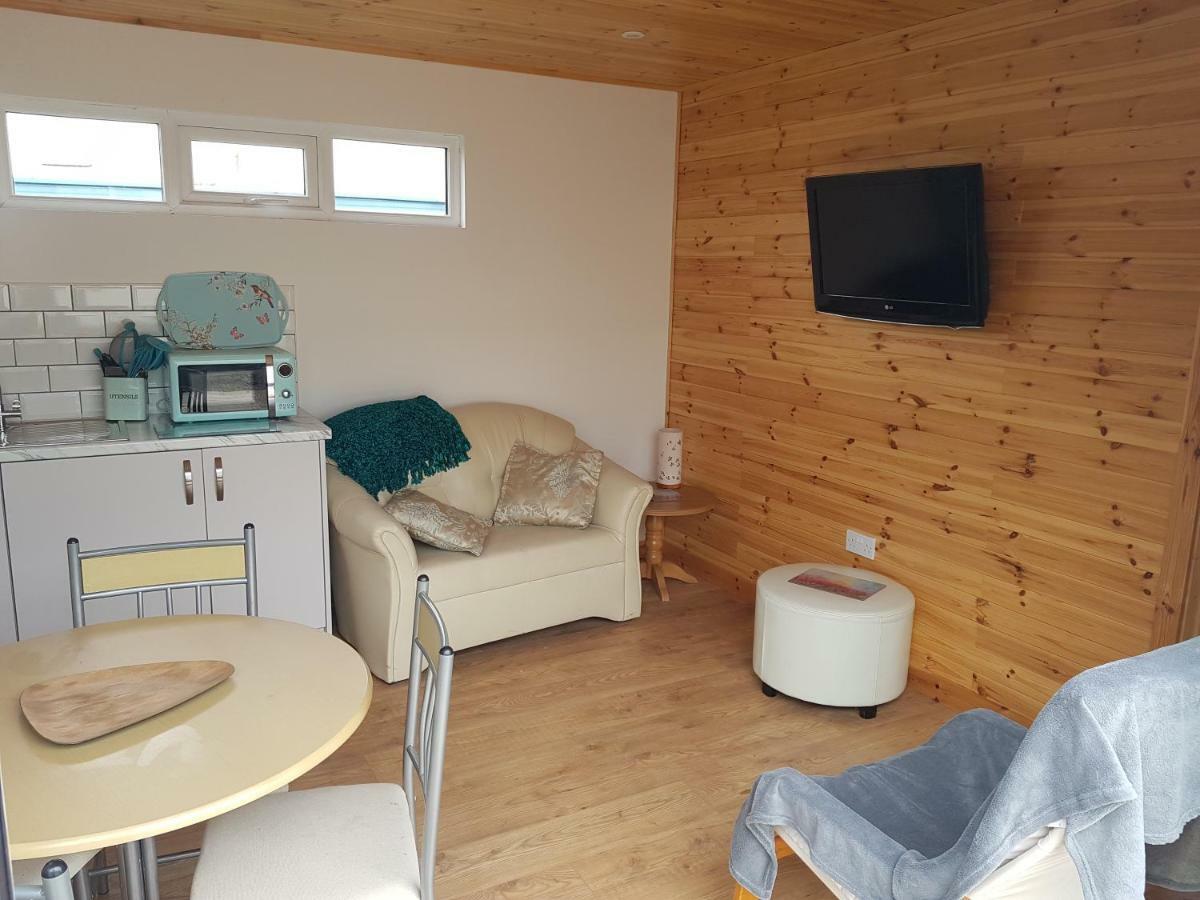 Acorn Camping And Caravan Park Llantwit Major Kültér fotó